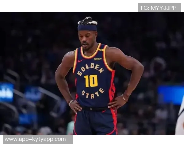 霍福德背靠背缺席邓利维强调监控轮换球员的重要性