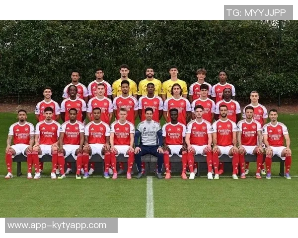 卡拉格专栏:阿森纳面对利物浦应保持信心最大威胁来自哈兰德的进攻能力 卡拉格专栏:阿森纳面对利物浦应保持信心最大威胁来自哈兰德的进攻能力