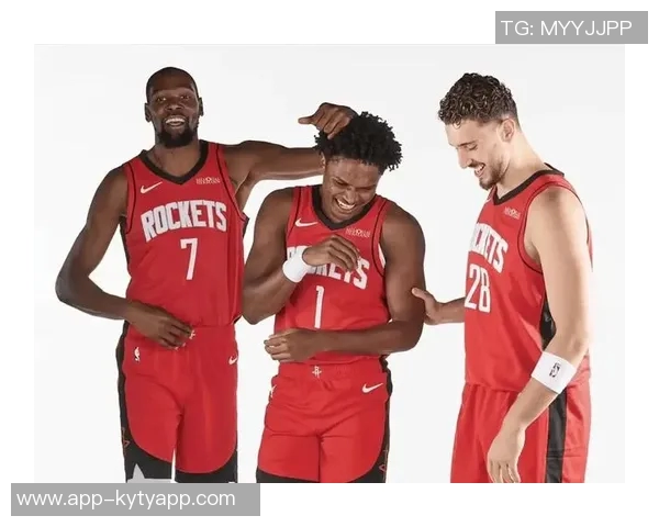 格莱姆斯重返76人签约一年870万资质报价引发关注