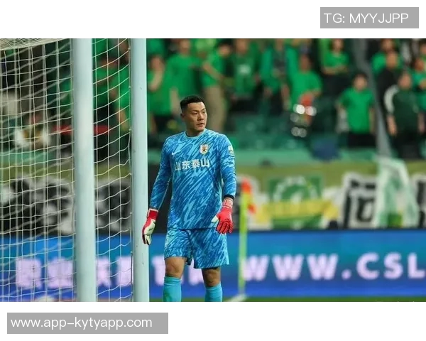 王大雷从杭州中超赛场直奔宁波现场观战WTA单打决赛精彩瞬间不容错过