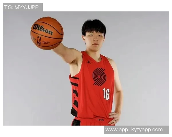 杨瀚森休赛期增重8公斤全力提升身体素质与运动能力