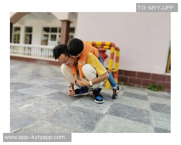 布朗分享训练营体验：为田径队打球的意外收获与挑战