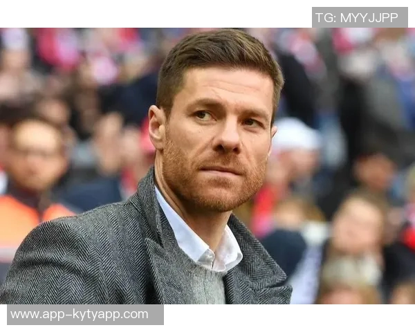 萨默尔盛赞孔帕尼如老帅拜仁教练与球员默契度居欧洲之首 萨默尔盛赞孔帕尼如老帅拜仁教练与球员默契度居欧洲之首