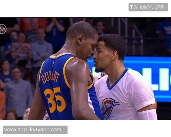 雷霆队正式签约前篮网后卫达里克怀特黑德增强阵容实力